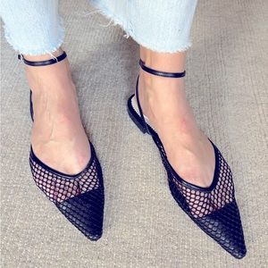 Zara Mesh Flats Sandals Pointy Toe Fishnet black 39 8 8.5 NWOT Ballet